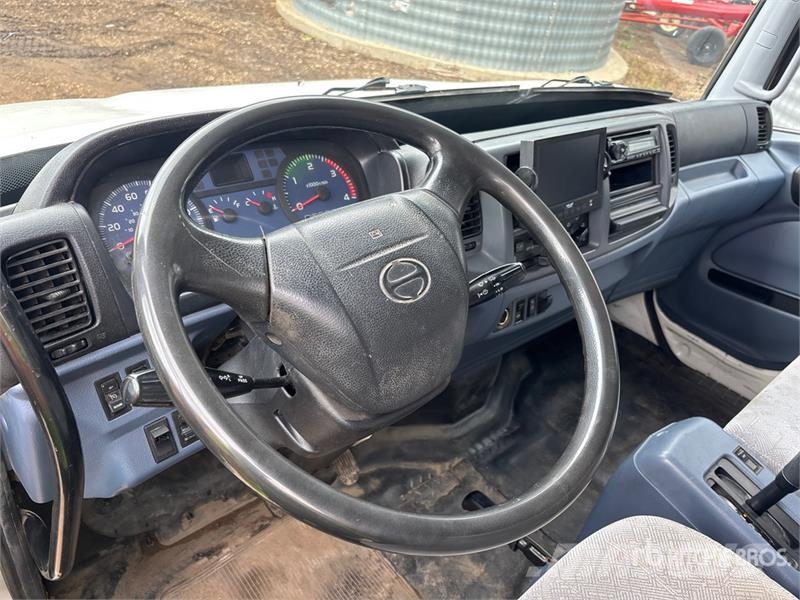 Hino 308 탑차 트럭