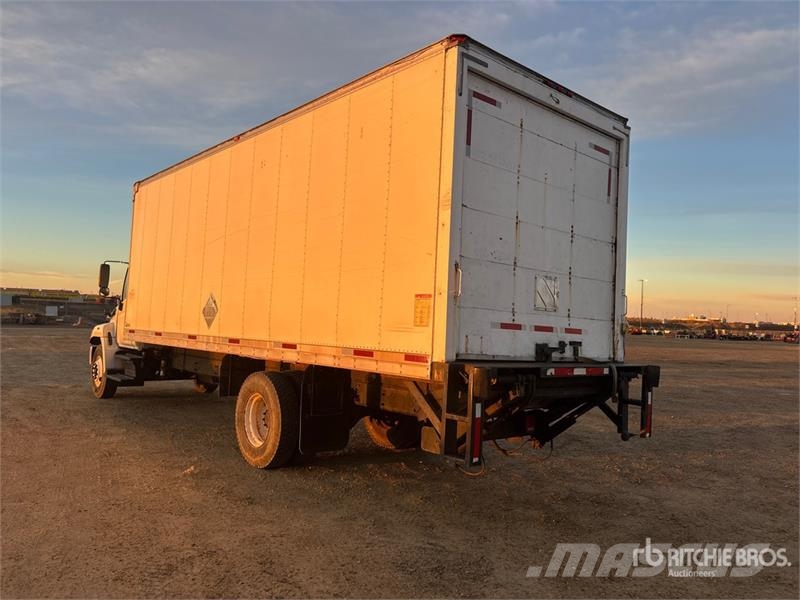 Hino 308 شاحنات ذات هيكل صندوقي