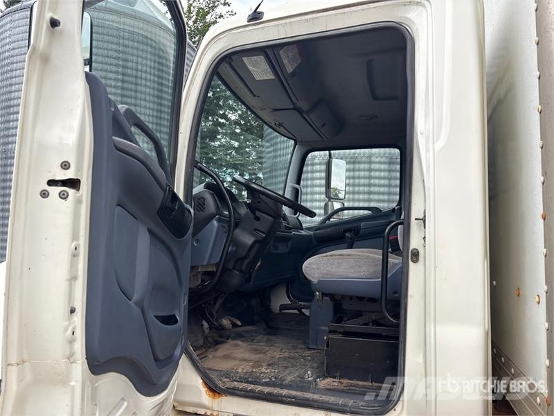 Hino 308 탑차 트럭