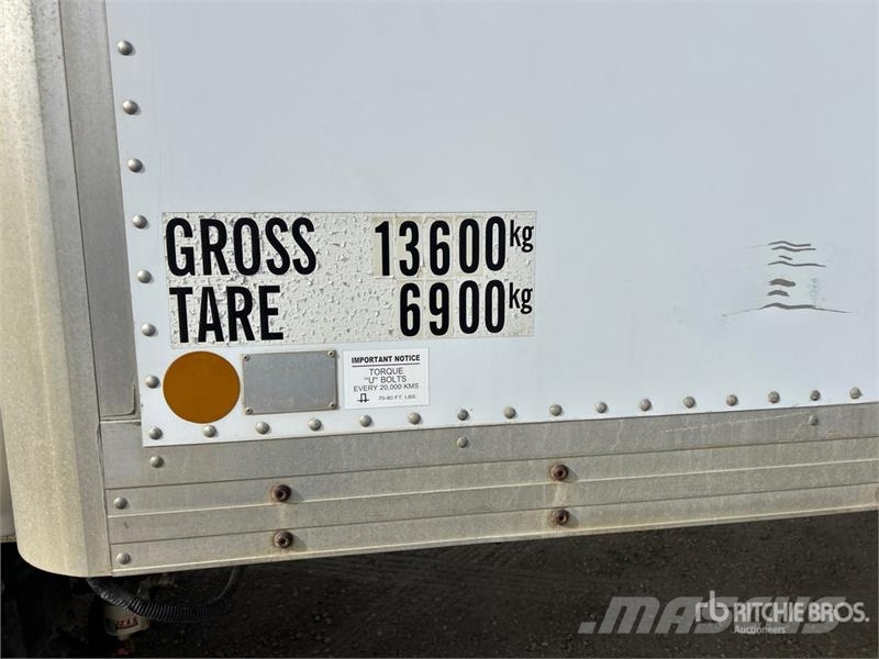 Hino 308 Bakwagens met gesloten opbouw