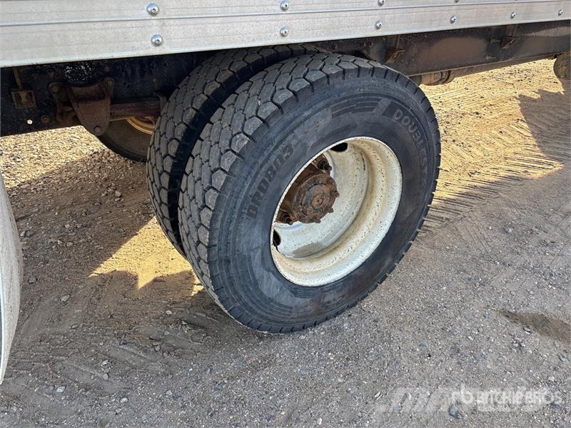 Hino 338 4x2 Van Truck Грузовики-Фургоны