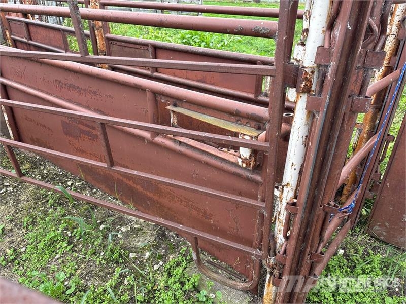HiQual Crowding Tub Muu farmitehnika ja tarvikud
