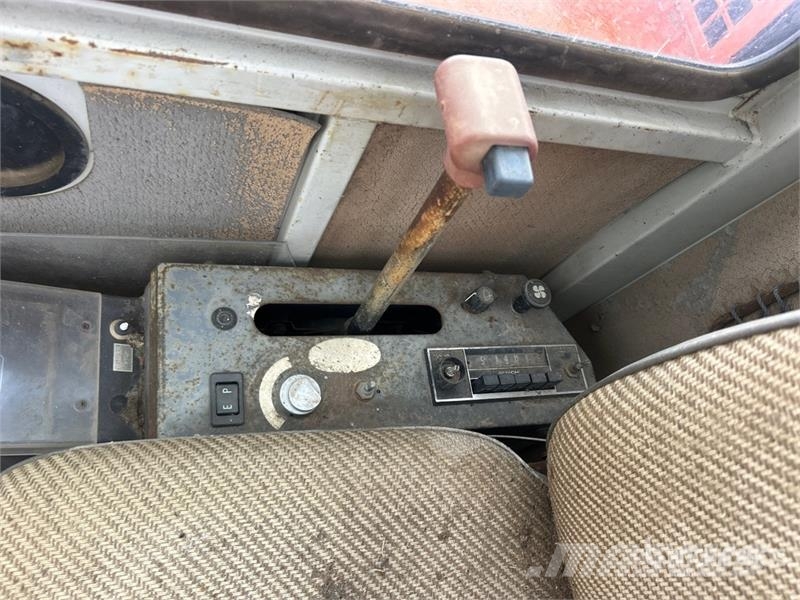 Hitachi EX60 URG Tracked Excavator (Inoperable) 履帶式 挖土機/掘鑿機/挖掘機