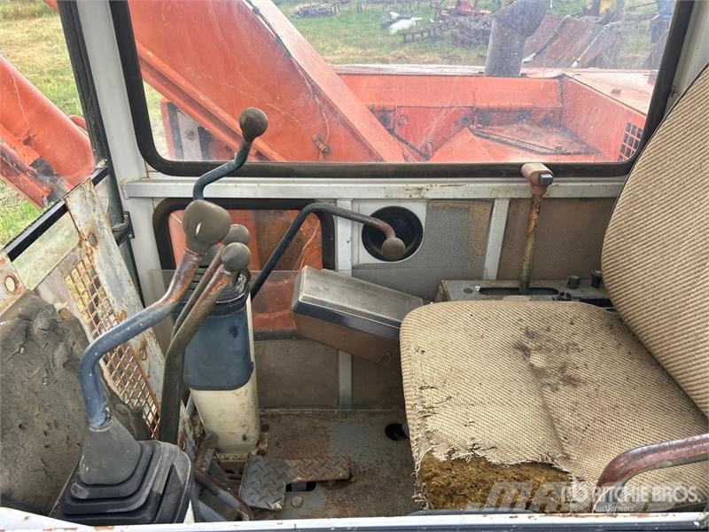 Hitachi EX60 URG Tracked Excavator (Inoperable) 履帶式 挖土機/掘鑿機/挖掘機