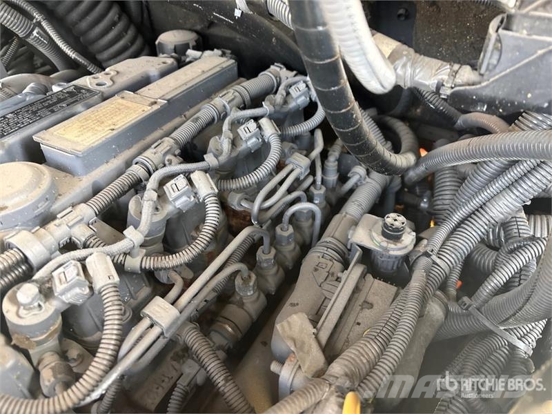 Hitachi ZW80-5B Wheel Loader Naudoti ratiniai krautuvai