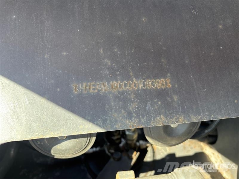Hitachi ZX-200-LC Tracked Excavator Bageri gusjeničari