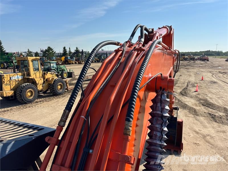Hitachi ZX-200-LC Tracked Excavator Bageri gusjeničari