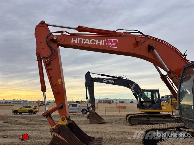 Hitachi ZX200LC-3 Tracked Excavator Crawler excavators