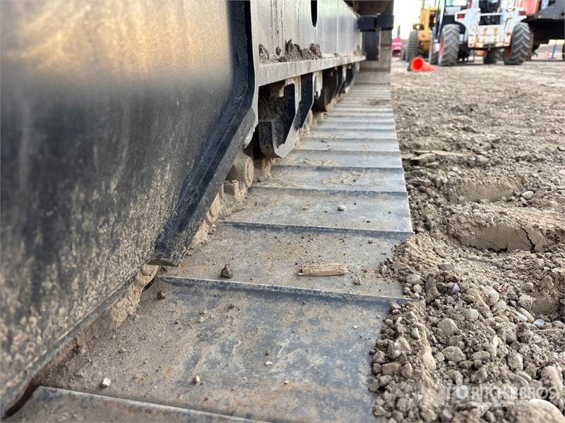 Hitachi ZX200LC-3 Tracked Excavator Crawler excavators