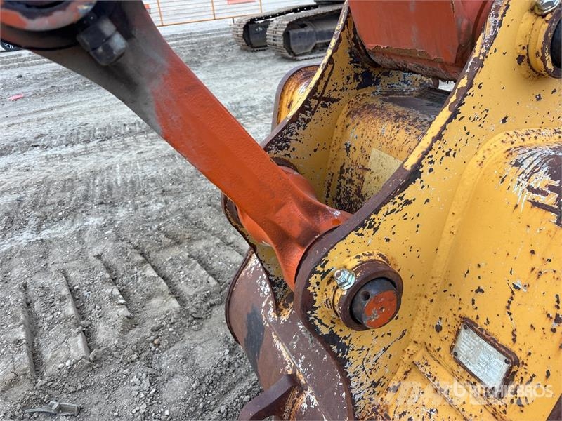 Hitachi ZX200LC-3 Tracked Excavator Crawler excavators
