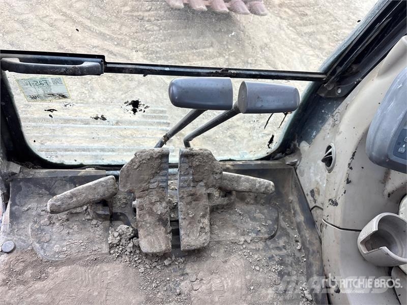 Hitachi ZX200LC-3 Tracked Excavator Crawler excavators