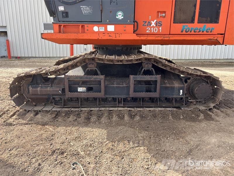 Hitachi ZX210F-3 Houtklover