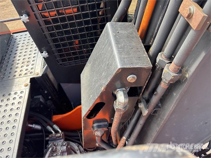 Hitachi ZX210F-3 Houtklover