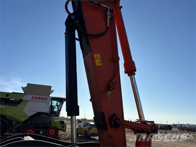 Hitachi ZX210LC-6 Tracked Excavator Bageri guseničari