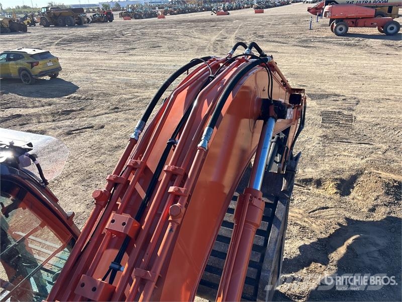 Hitachi ZX210LC-6 Tracked Excavator Bageri guseničari