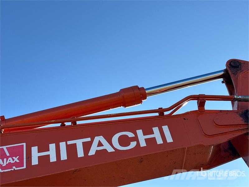 Hitachi ZX210LC-6 Tracked Excavator Bageri guseničari