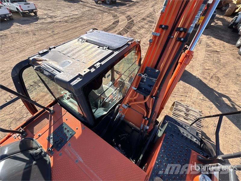 Hitachi ZX210LC-6N Tracked Excavator Vikšriniai ekskavatoriai