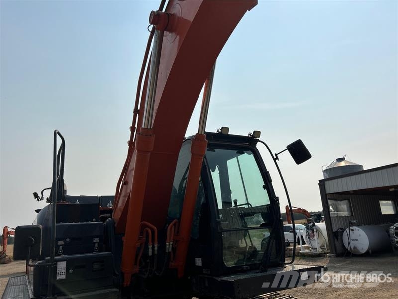 Hitachi ZX210LC-7H Tracked Excavator 履帶式 挖土機/掘鑿機/挖掘機