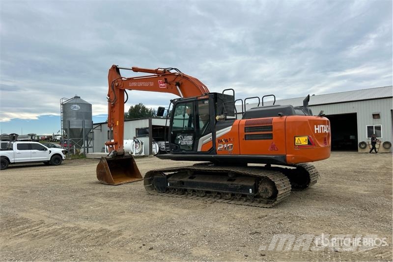 Hitachi ZX210LC-7H Tracked Excavator 履帶式 挖土機/掘鑿機/挖掘機