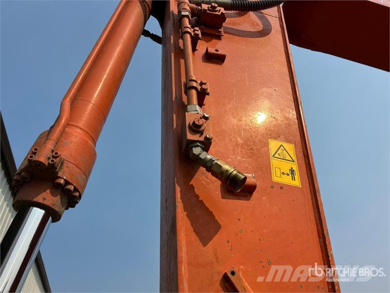 Hitachi ZX210LC-7H Tracked Excavator 履帶式 挖土機/掘鑿機/挖掘機