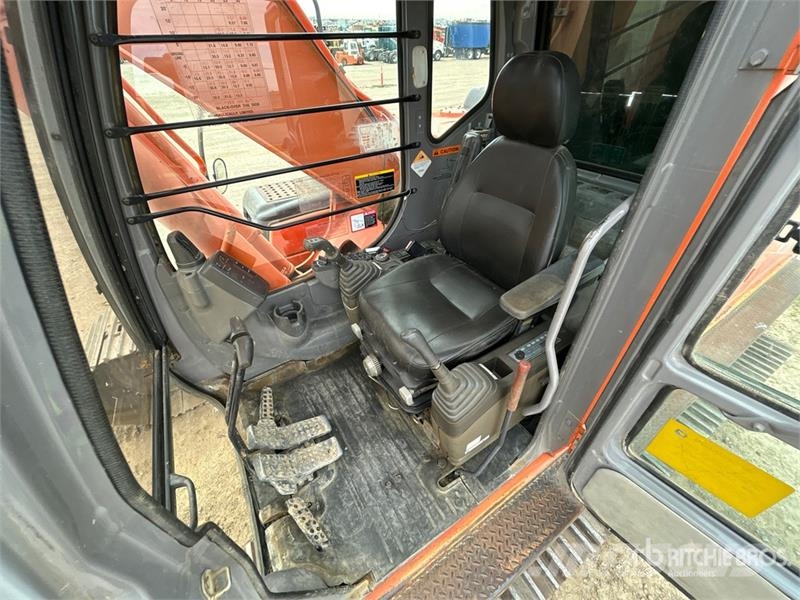 Hitachi ZX270 Koparki gąsienicowe