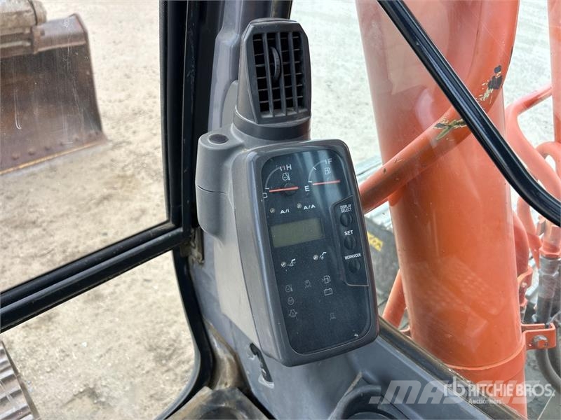 Hitachi ZX270 Koparki gąsienicowe