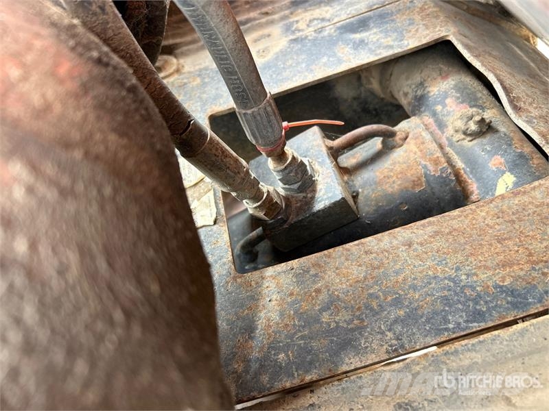 Hitachi ZX270 Koparki gąsienicowe