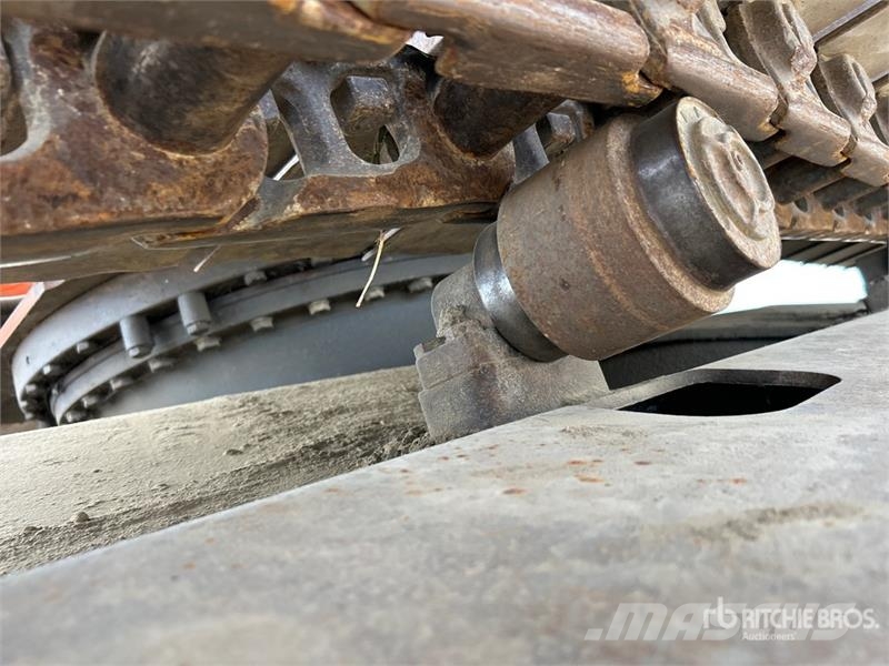 Hitachi ZX270 Koparki gąsienicowe