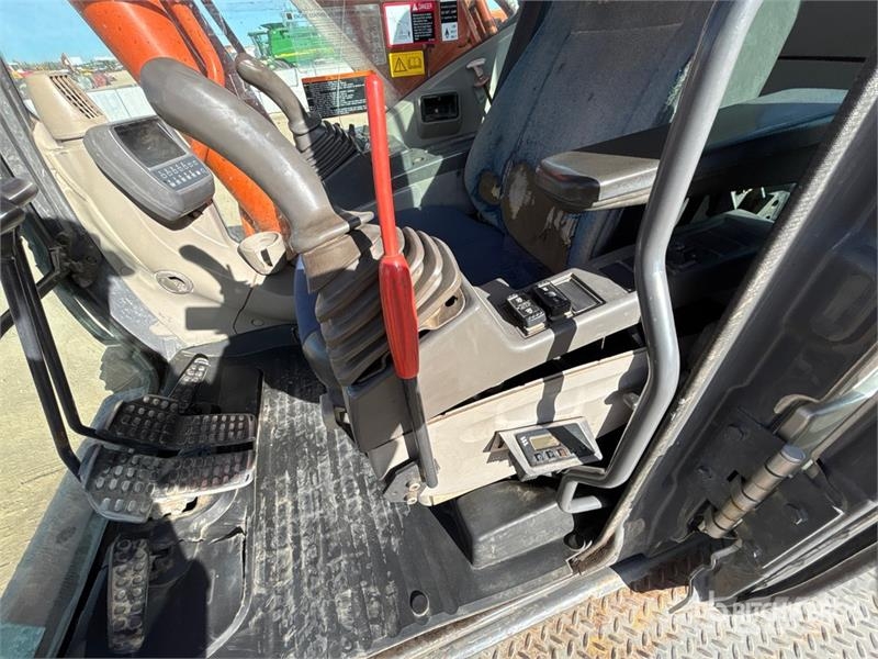 Hitachi ZX270LC-3 Tracked Excavator Gravemaskiner på larvebånd