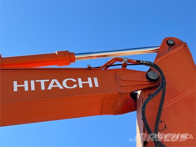 Hitachi ZX300LC-6N Tracked Excavator Bageri gusjeničari
