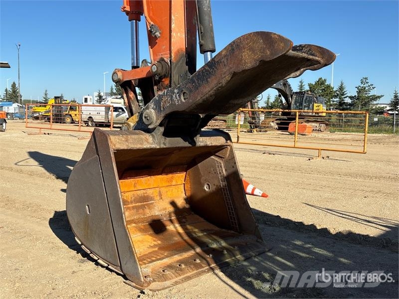 Hitachi ZX300LC-6N Tracked Excavator Bageri gusjeničari