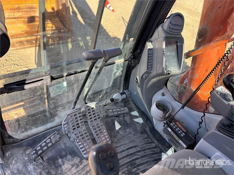 Hitachi ZX300LC-6N Tracked Excavator Bageri gusjeničari