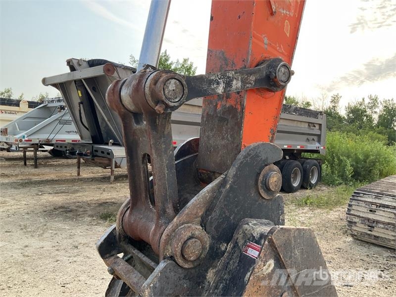 Hitachi ZX330LC Vikšriniai ekskavatoriai