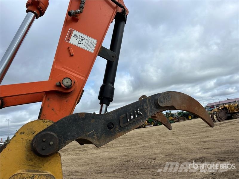Hitachi ZX350LC-5N Tracked Excavator 履带挖掘机