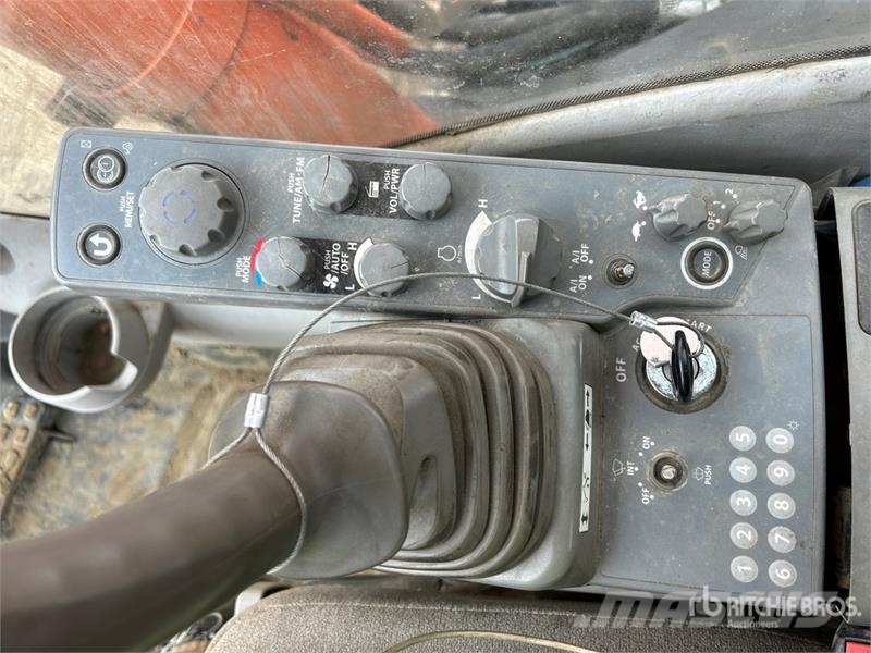 Hitachi ZX350LC-5N Tracked Excavator 履带挖掘机