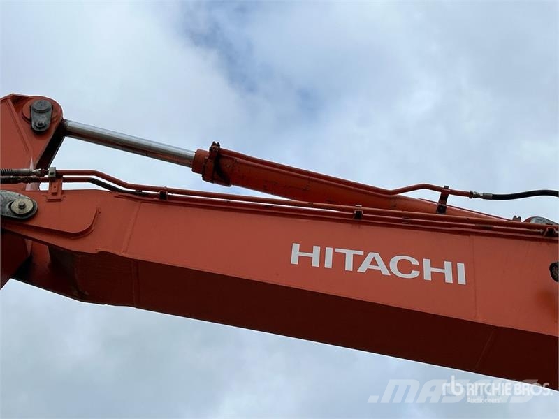 Hitachi ZX350LC-5N Tracked Excavator 履带挖掘机