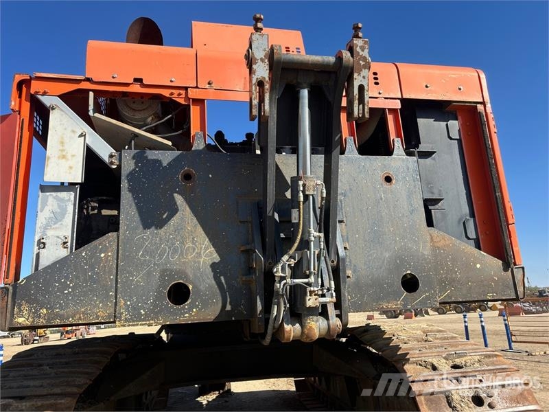 Hitachi ZX670 LC-5 VG Tracked Excavator Raupenbagger