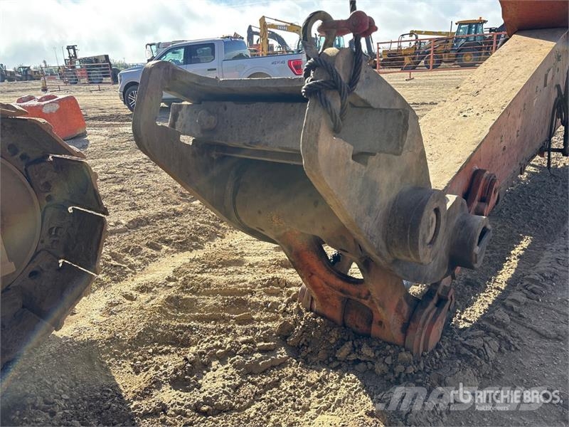 Hitachi ZX670LC-6 VG Tracked Excavator Raupenbagger