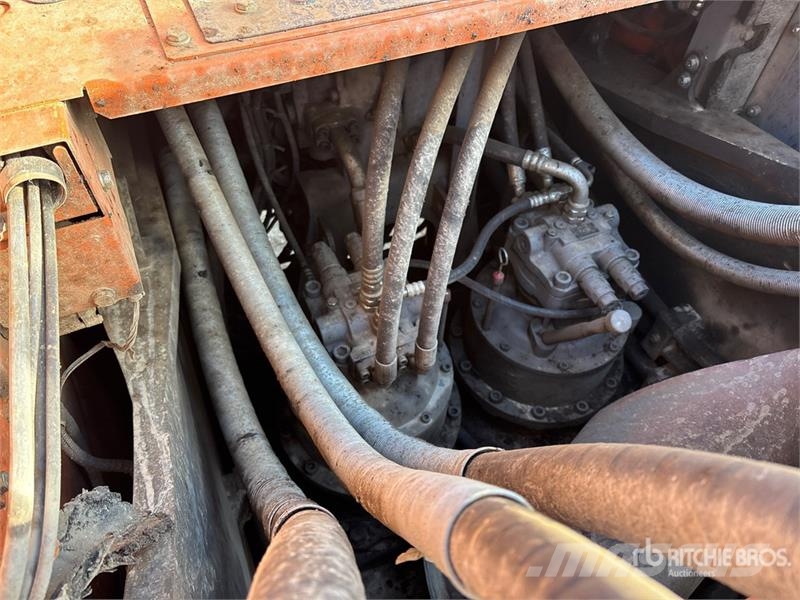Hitachi ZX670LC-6 VG Tracked Excavator Raupenbagger