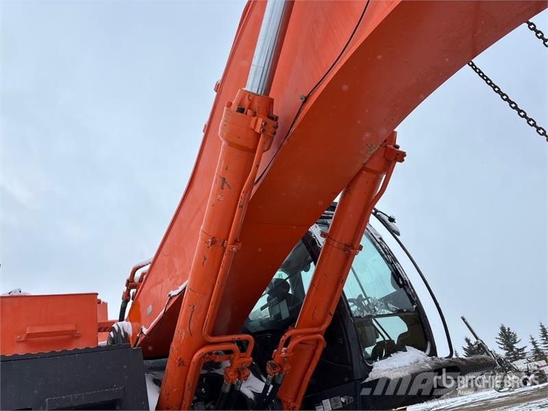 Hitachi ZX670LC5B VG Tracked Excavator Εκσκαφείς με ερπύστριες