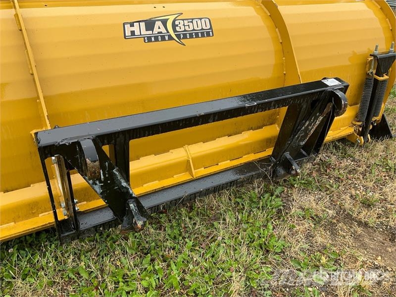 HLA 3500 10 Ft Snow Pusher Otra maquinaria agrícola