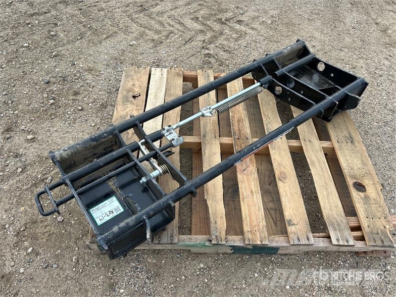 HLA ADAO600AL795Q Quick Connect Adapter Muut maatalouskoneet