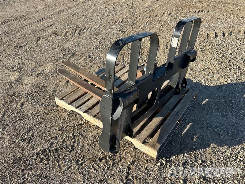 HLA HD42AL595Q 48 in Tractor Pallet Forks Fourche
