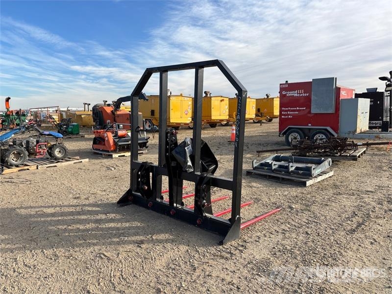 HLA QE5723PHC3 43 in 5 Prong 3-Point Hitch Bale Spear Kiti naudoti traktorių priedai