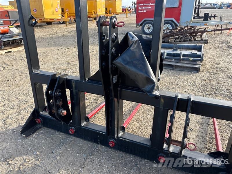 HLA QE5723PHC3 43 in 5 Prong 3-Point Hitch Bale Spear Kiti naudoti traktorių priedai