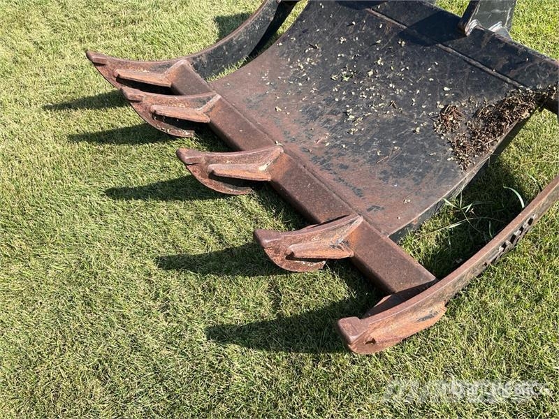 HNL 60 in Excavator Rake - Fits John Deere 135C Rakes and tedders