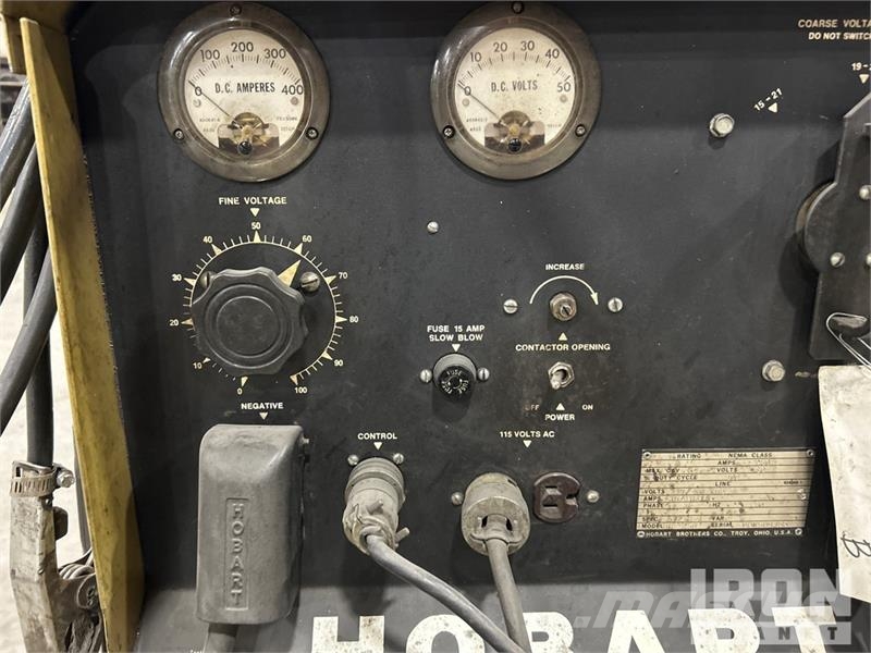 Hobart RC-250 100 A Mobile Multi-Process Electric Welder Schweissgeräte