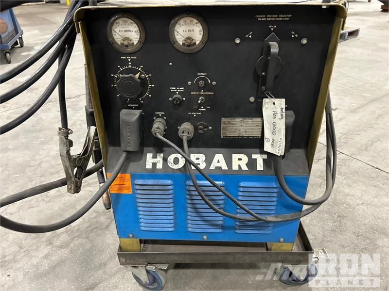 Hobart RC-250 100 A Mobile Multi-Process Electric Welder Schweissgeräte