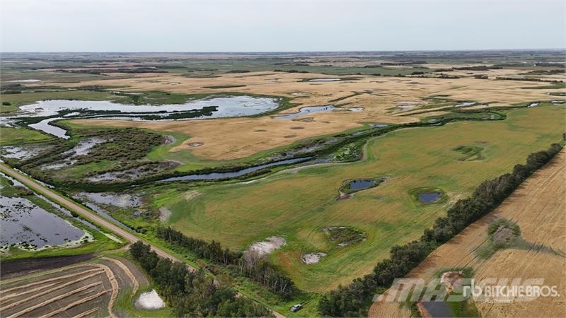 Holden AB NE 4-50-16-W4 160 +/- Acres on Title Farmland Sonstige Landmaschinen