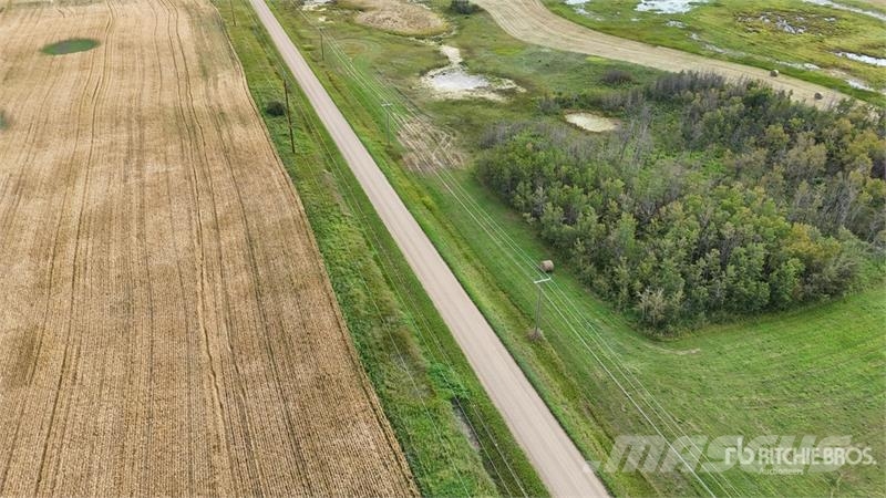 Holden AB SW 4-50-16-W4 159 +/- Acres on Title Farmland Sonstige Landmaschinen